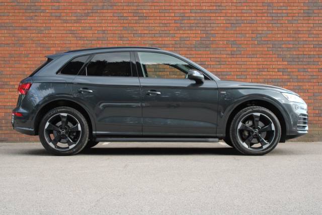 2020 Audi Q5 2.0 TDI 40 Black Edition S Tronic quattro Euro 6 (s/s) 5dr