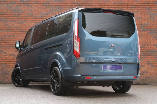 2022 Ford Tourneo Custom 2.0 320 EcoBlue Titanium L2 Euro 6 (s/s) 5dr