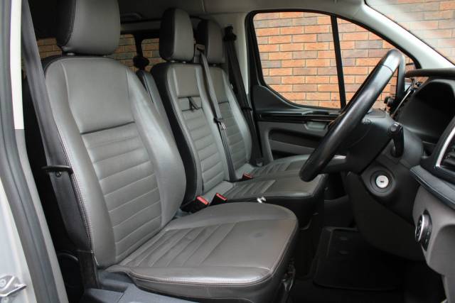 2021 Ford Tourneo Custom 2.0 320 EcoBlue Titanium L2 Euro 6 (s/s) 5dr