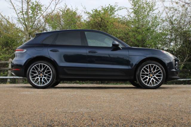 2019 Porsche Macan 2.0T PDK 4WD Euro 6 (s/s) 5dr