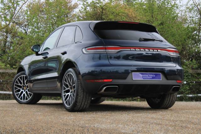 2019 Porsche Macan 2.0T PDK 4WD Euro 6 (s/s) 5dr