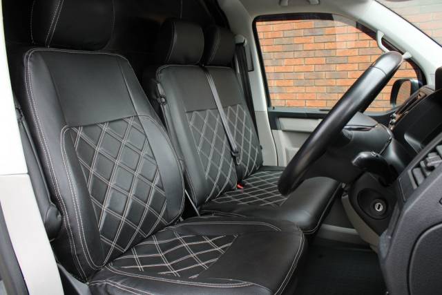 2019 Volkswagen Transporter 2.0 TDI T28 BlueMotion Tech Highline FWD SWB Euro 6 (s/s) 5dr