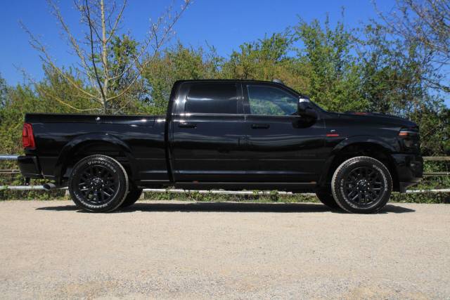 2025 Dodge Ram 6.7L Cummins Turbo Diesel I6 Limited