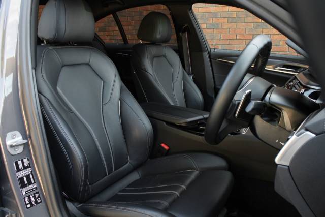 2022 BMW 5 Series 3.0 530d MHT M Sport Steptronic xDrive Euro 6 (s/s) 4dr