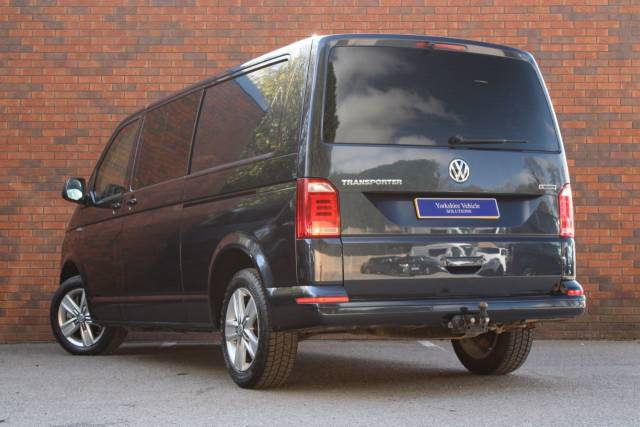 2019 Volkswagen Transporter 2.0 BiTDI T32 Highline Kombi DSG 4Motion LWB Euro 6 (s/s) 5dr