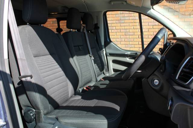 2022 Ford Transit Custom 2.0 300 EcoBlue Limited Crew Van L1 H1 Euro 6 (s/s) 5dr (6 Seat)