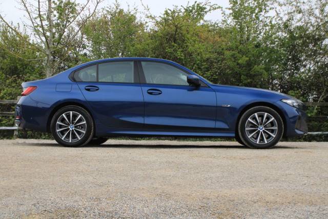 2023 BMW 3 Series 2.0 330e 12kWh Sport Auto Euro 6 (s/s) 4dr