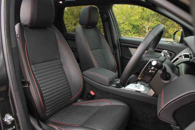 2022 Land Rover Discovery Sport 2.0 D200 MHEV R-Dynamic SE Auto 4WD Euro 6 (s/s) 5dr