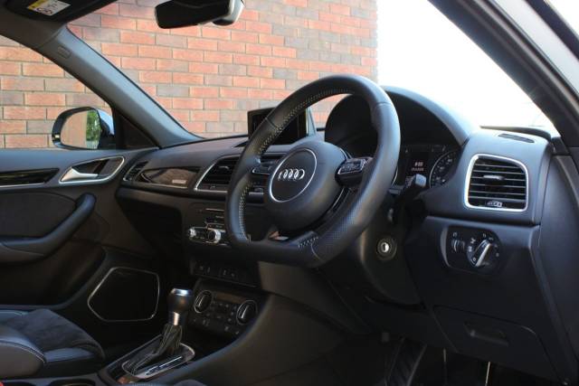 2018 Audi Q3 2.0 TFSI Black Edition S Tronic quattro Euro 6 (s/s) 5dr