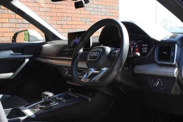 2017 Audi SQ5 3.0 TFSI V6 Tiptronic quattro Euro 6 (s/s) 5dr