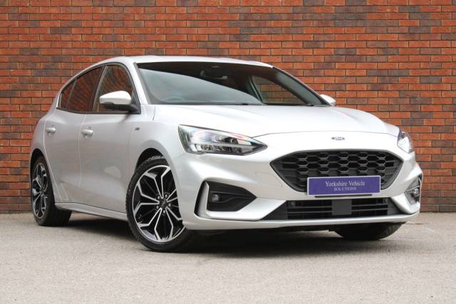 Ford Focus 1.0T EcoBoost MHEV ST-Line X Edition Euro 6 (s/s) 5dr Hatchback Petrol Silver