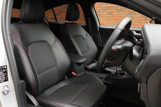 2021 Ford Focus 1.0T EcoBoost MHEV ST-Line X Edition Euro 6 (s/s) 5dr