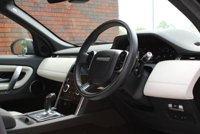 2020 Land Rover Discovery Sport 2.0 D180 MHEV R-Dynamic SE Auto 4WD Euro 6 (s/s) 5dr