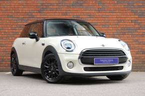 2018 (18) MINI Hatchback at Yorkshire Vehicle Solutions York