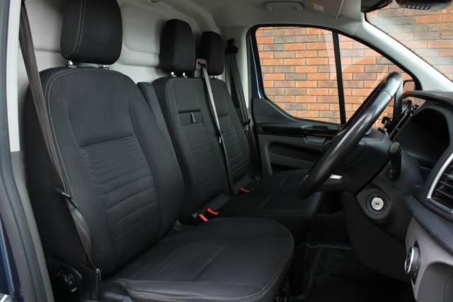 2022 Ford Transit Custom 2.0 300 EcoBlue Limited L1 H1 Euro 6 (s/s) 5dr