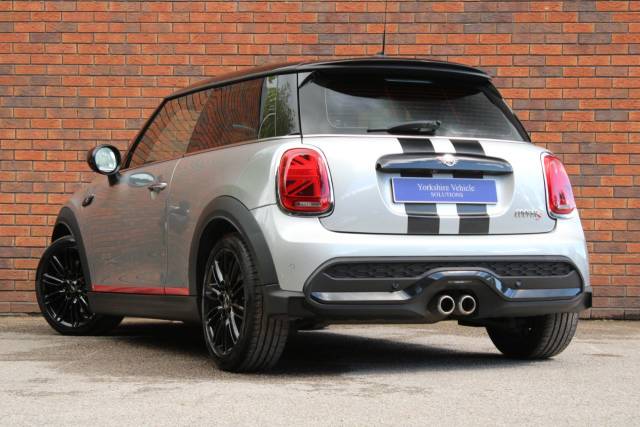 2022 Mini Hatchback 2.0 Cooper S Exclusive Steptronic Euro 6 (s/s) 3dr