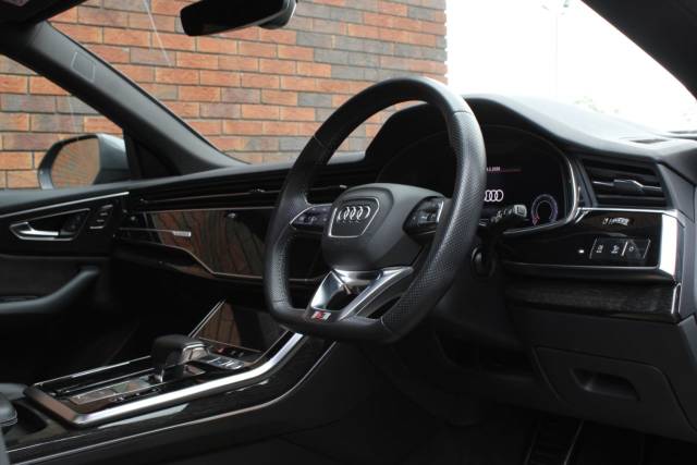 2018 Audi Q8 3.0 TDI V6 50 S line Tiptronic quattro Euro 6 (s/s) 5dr