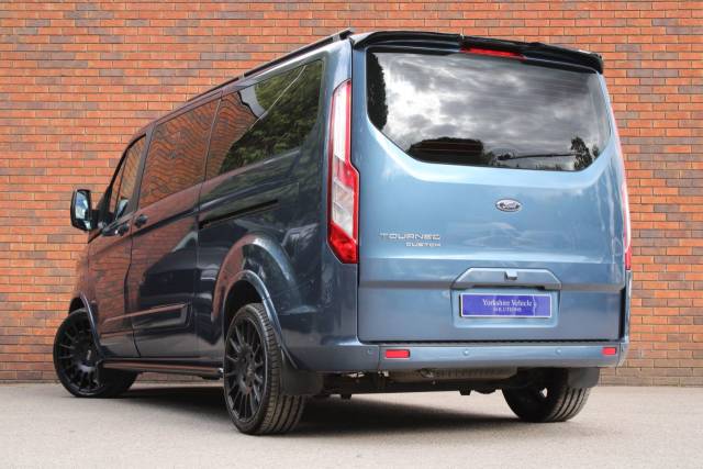2022 Ford Tourneo Custom 2.0 320 EcoBlue Titanium L2 Euro 6 (s/s) 5dr