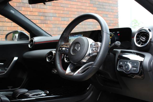 2019 Mercedes-Benz A Class 1.5 A180d AMG Line 7G-DCT Euro 6 (s/s) 5dr