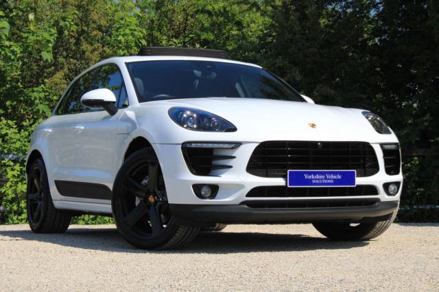 Porsche Macan 3.0 V6 S PDK 4WD Euro 6 (s/s) 5dr Four Wheel Drive Petrol White