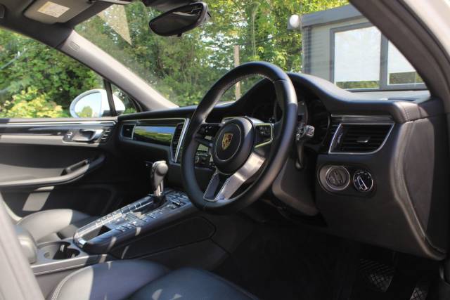 2016 Porsche Macan 3.0 V6 S PDK 4WD Euro 6 (s/s) 5dr