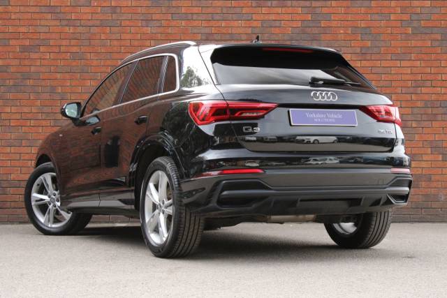 2020 Audi Q3 2.0 TDI 35 S line S Tronic Euro 6 (s/s) 5dr