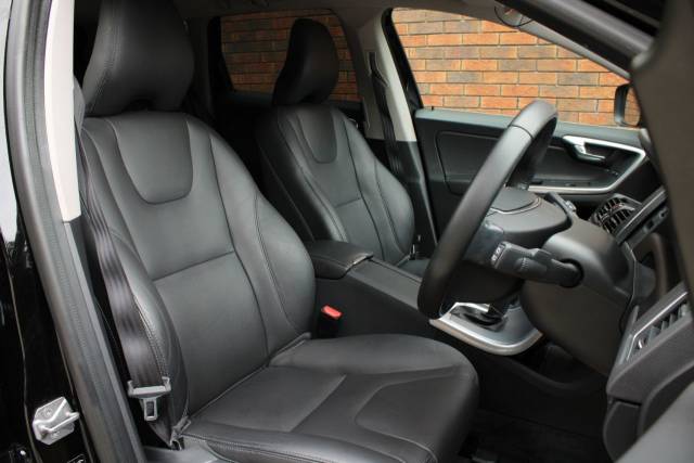 2017 Volvo XC60 2.4 D4 SE Lux Nav Auto AWD Euro 6 (s/s) 5dr