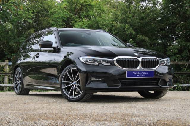 BMW 3 Series 2.0 320d MHT Sport Touring Auto Euro 6 (s/s) 5dr Estate Diesel Black