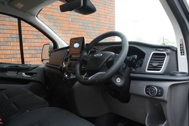 2022 Ford Transit Custom 2.0 300 EcoBlue Limited Crew Van L1 H1 Euro 6 (s/s) 5dr (6 Seat)