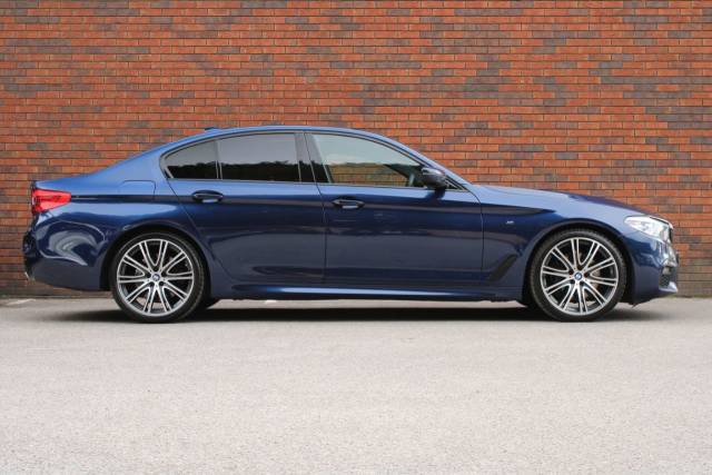 2018 BMW 5 Series 3.0 530d M Sport Auto xDrive Euro 6 (s/s) 4dr