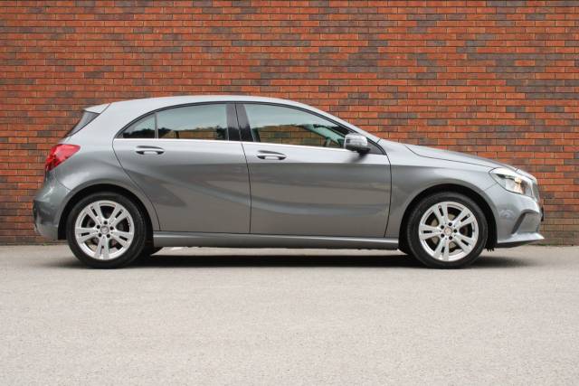 2016 Mercedes-Benz A Class 1.5 A180d Sport (Executive) 7G-DCT Euro 6 (s/s) 5dr