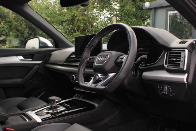 2021 Audi SQ5 Sportback 3.0 TDI V6 Sportback Tiptronic quattro Euro 6 (s/s) 5dr