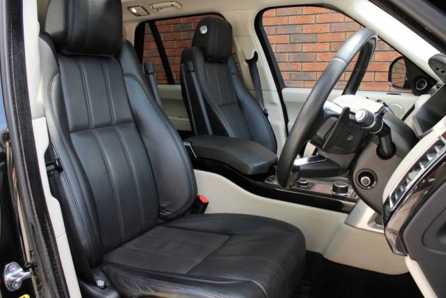 2015 Land Rover Range Rover 4.4 SD V8 Vogue Auto 4WD Euro 5 5dr