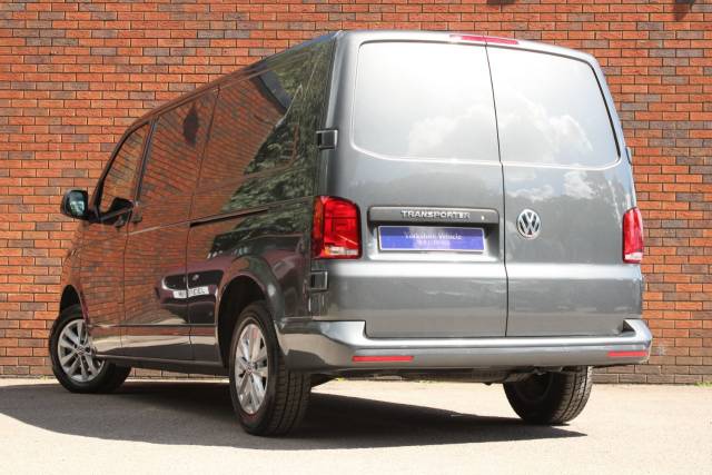 2024 Volkswagen Transporter 2.0 TDI T30 Highline FWD LWB Euro 6 (s/s) 5dr