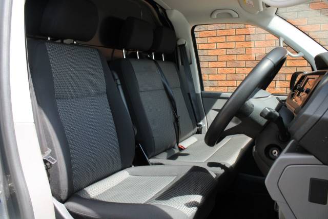 2024 Volkswagen Transporter 2.0 TDI T30 Highline FWD LWB Euro 6 (s/s) 5dr