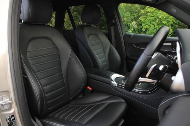 2020 Mercedes-Benz GLC 2.0 GLC300de 13.5kWh AMG Line (Premium) G-Tronic+ 4MATIC Euro 6 (s/s) 5dr