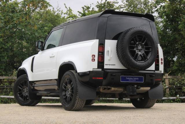 2024 Land Rover Defender 90 3.0 D250 MHEV X-Dynamic HSE Auto 4WD Euro 6 (s/s) 3dr