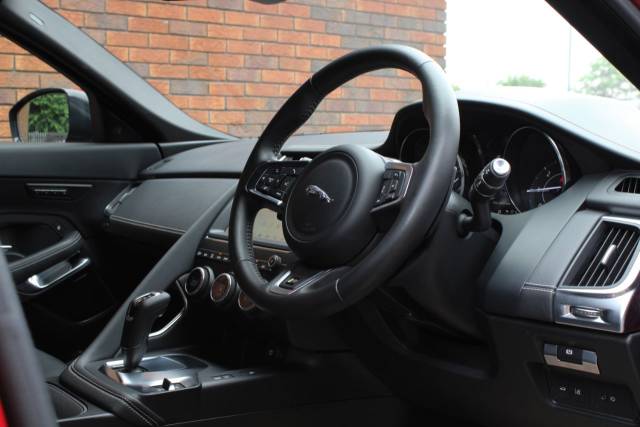 2019 Jaguar E-Pace 2.0 D150 R-Dynamic SE Auto AWD Euro 6 (s/s) 5dr