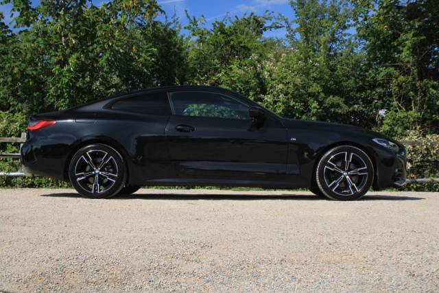 2021 BMW 4 Series 2.0 420d MHT M Sport Auto xDrive Euro 6 (s/s) 2dr