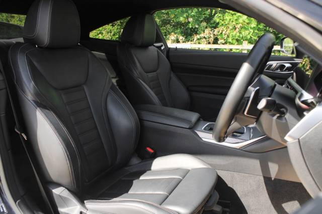 2021 BMW 4 Series 2.0 420d MHT M Sport Auto xDrive Euro 6 (s/s) 2dr