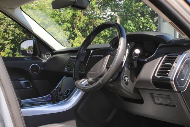 2019 Land Rover Range Rover Sport 3.0 SD V6 Autobiography Dynamic Auto 4WD Euro 6 (s/s) 5dr