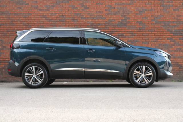2023 Peugeot 5008 1.2 PureTech Allure Premium + EAT Euro 6 (s/s) 5dr