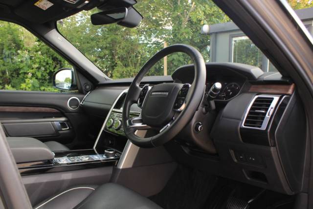 2019 Land Rover Discovery 3.0 SD V6 HSE Luxury Auto 4WD Euro 6 (s/s) 5dr