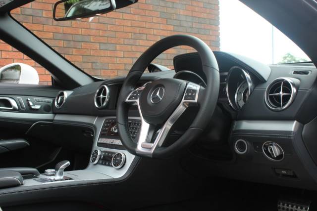 2015 Mercedes-Benz SL Class 3.0 SL400 AMG Sport G-Tronic+ Euro 6 (s/s) 2dr