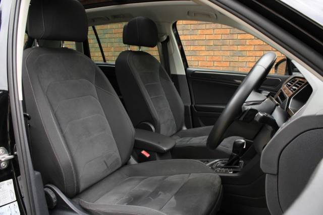 2017 Volkswagen Tiguan 2.0 TSI SEL DSG 4Motion Euro 6 (s/s) 5dr