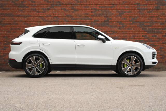 2019 Porsche Cayenne 3.0 V6 E-Hybrid 14.1kWh TiptronicS 4WD Euro 6 (s/s) 5dr (3.6kW Charger)