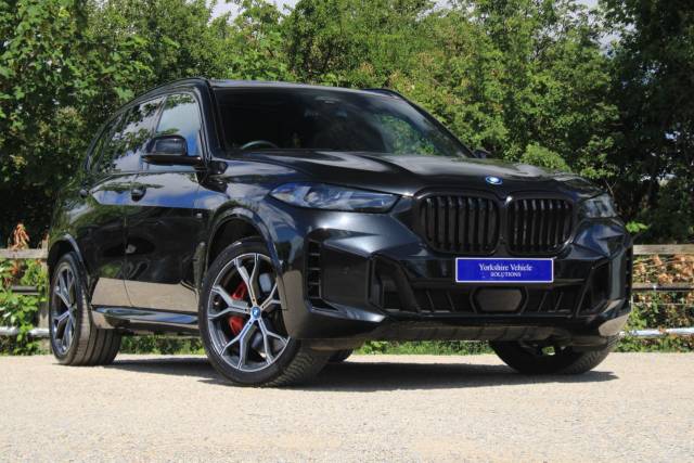 BMW X5 3.0 50e 25.7kWh M Sport Steptronic xDrive Euro 6 (s/s) 5dr Four Wheel Drive Petrol / Electric Hybrid Black