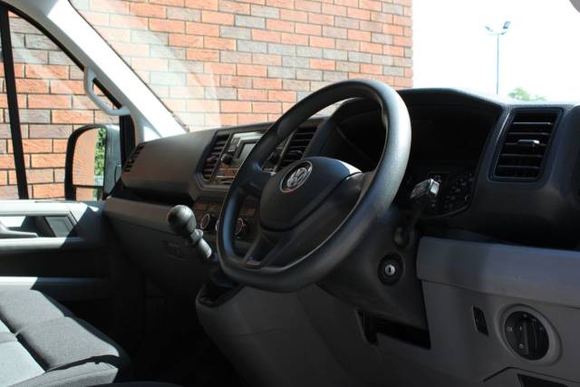 2022 Volkswagen Crafter 2.0 TDI CR35 Startline Flat Frame Chassis Cab FWD MWB Euro 6 (s/s) 2dr (Flat Frame)