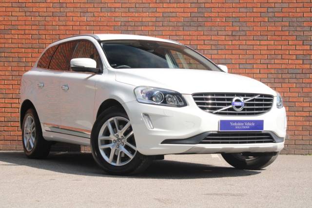 Volvo XC60 2.4 D5 SE Lux Nav Auto AWD Euro 6 (s/s) 5dr Four Wheel Drive Diesel White