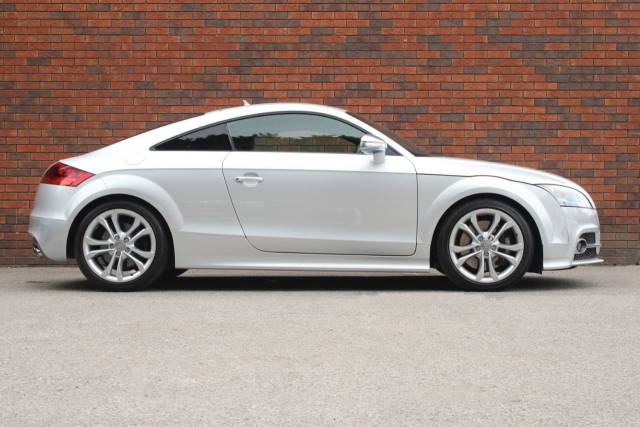 2011 Audi TTS 2.0 TFSI S Tronic quattro Euro 5 3dr